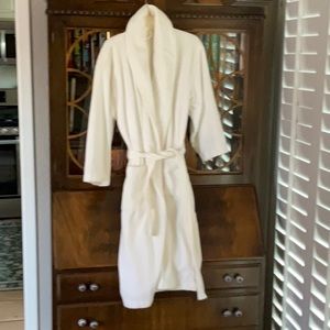 Heavy robe